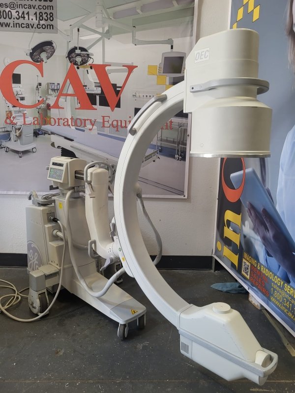 GE OEC 9800 PLUS VASCULAR C - ARM with FLAT Pannel LCD UPGRADE - 12 Inches IIS - inCAV Medical Imaging Equipment