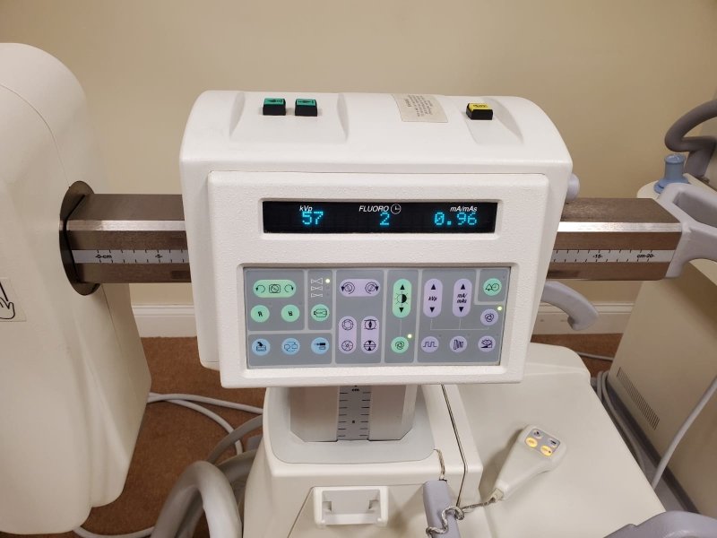 GE OEC 9900 Elite CARDIAC Motorized C - ARM 9 Inches IIS Super C - inCAV Medical Imaging Equipment