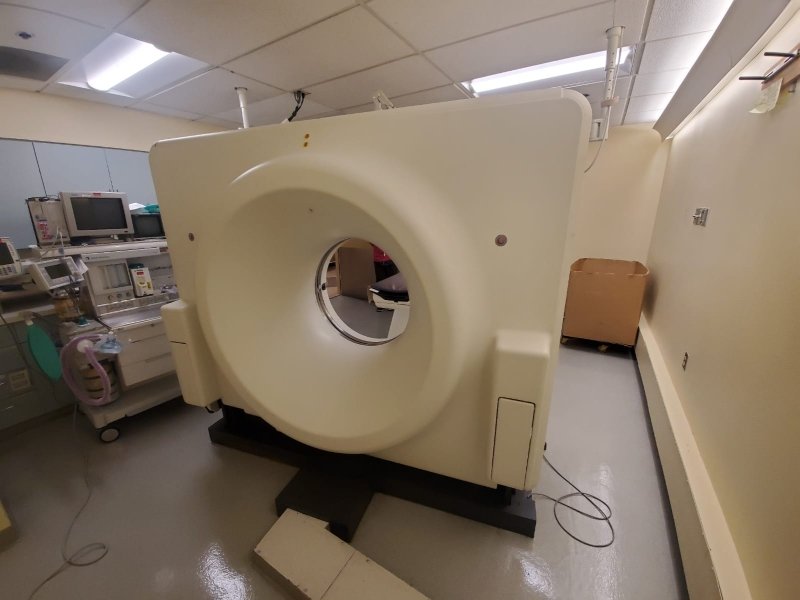 GE QX/I 4 Slice CT Scanner - inCAV Medical Imaging Equipment