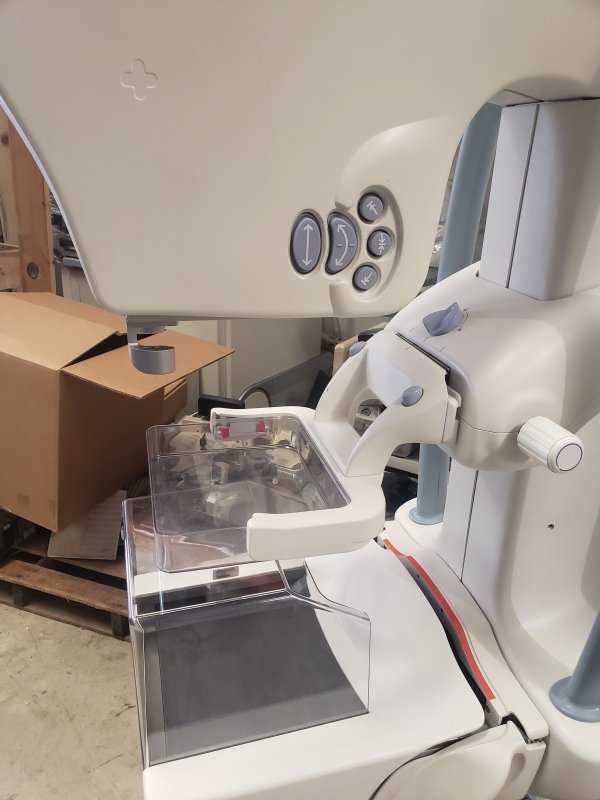 GE Senographe Essential 2008 - inCAV Medical Imaging Equipment