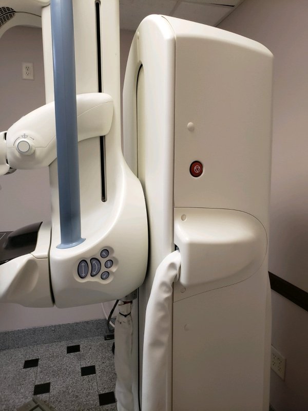 GE Senographe Essential 2011 Great Condition - inCAV Medical Imaging Equipment