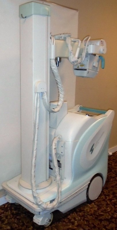 Shimadzu MobileArt Evolution PORTABLE X - RAY - inCAV Medical Imaging Equipment