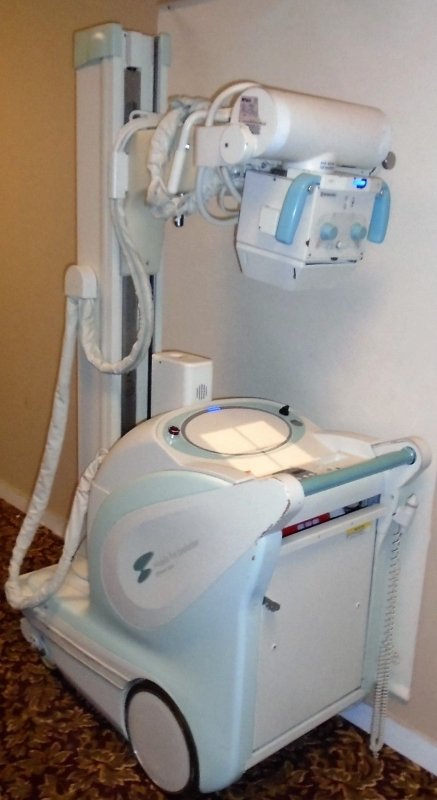 Shimadzu MobileArt Evolution PORTABLE X - RAY - inCAV Medical Imaging Equipment