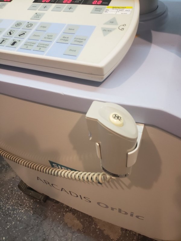 Siemens ARCADIS Orbic 3D 2008 with 190º orbital movement. BrainLAB NaviVIsion - inCAV Medical Imaging Equipment