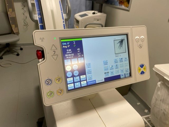 Siemens CiOS Alpha 2015 with 20x20 Flat Pannel Detector - inCAV Medical Imaging Equipment