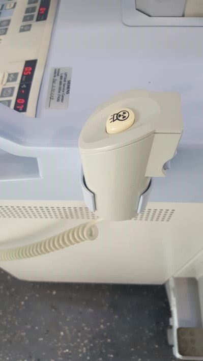 Siemens SIREMOBIL Compact L 2007 with LCD Monitors - inCAV Medical Imaging Equipment