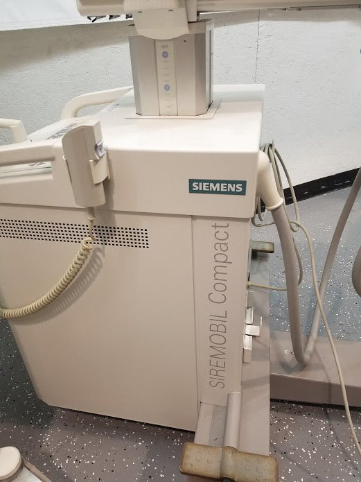 Siemens SIREMOBIL COMPACT L C - Arm (2003) - inCAV Medical Imaging Equipment