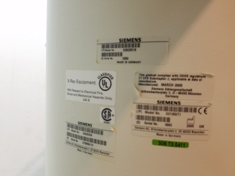Siemens SIREMOBIL ISO - C C - Arm (2005) WITH Flat Pannel LCD Monitors - inCAV Medical Imaging Equipment