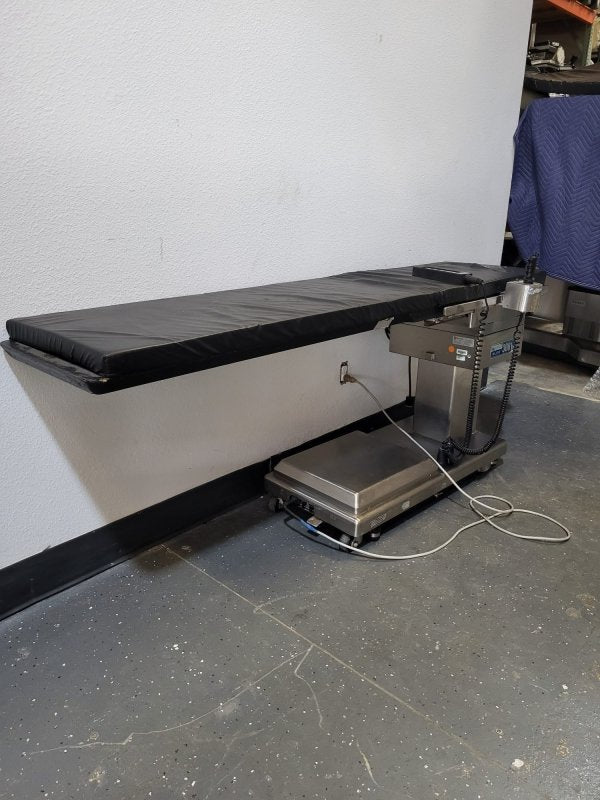 Skytron Elite 3001 C - Arm/ Surgery Cardiac Table with Flotation - inCAV Medical Imaging Equipment
