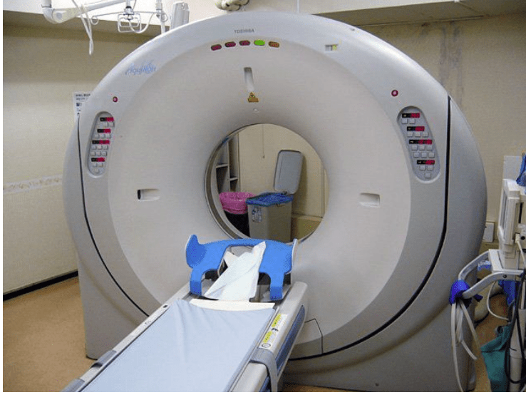 Toshiba Aquilion 16 Slice CT Scanner 2004 - inCAV Medical Imaging Equipment