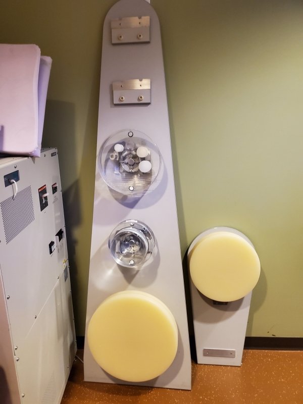 Toshiba Aquilion 32 - 64 Slice CT Scanner 2007 with 2015 Tube - SYSTEM updated by Toshiba 2015 - inCAV Medical Imaging Equipment
