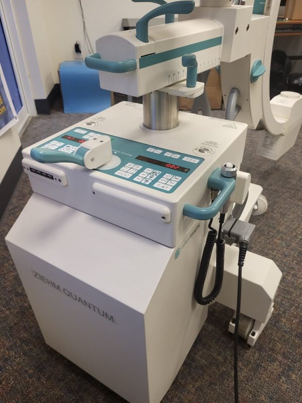 Ziehm Quantum 2008 Flat Panel LCD Screen and Touch Monitor Control USB and Dicom - inCAV Medical Imaging Equipment